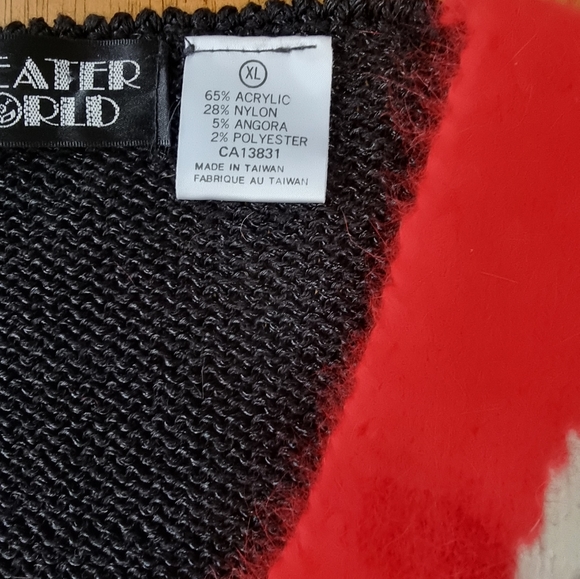 Stunning Unique Vintage Pearl & Angora Sweater - Picture 5 of 9